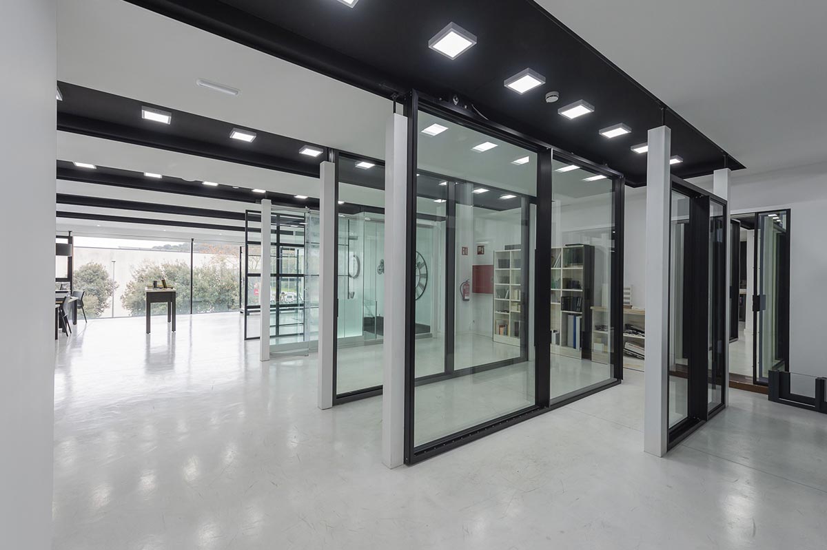 showroom 1
