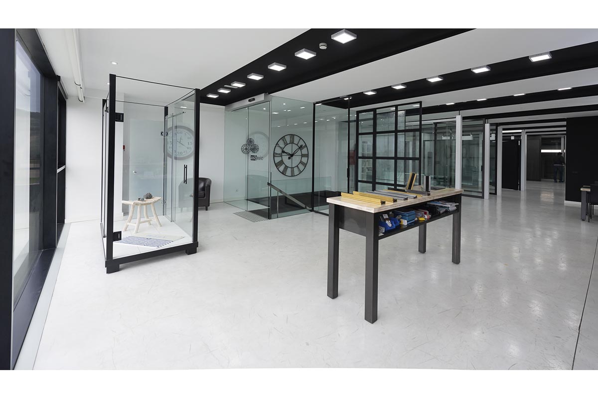showroom 5