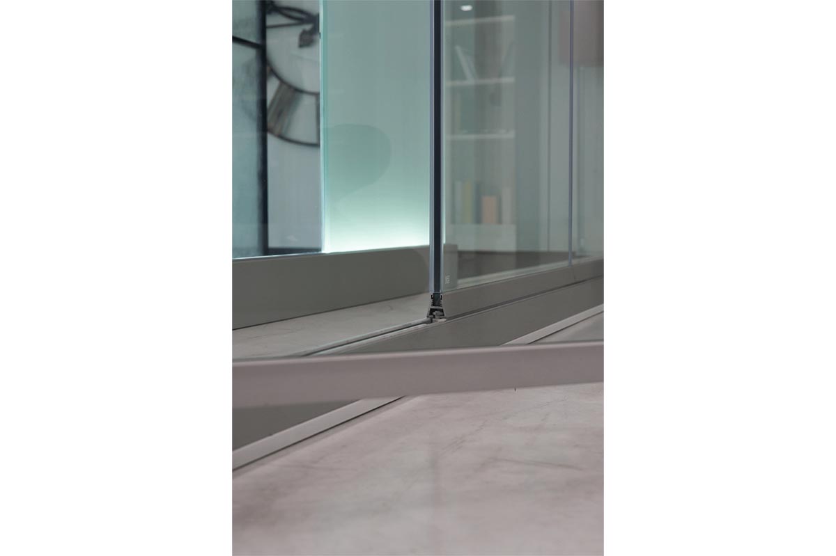 showroom 8