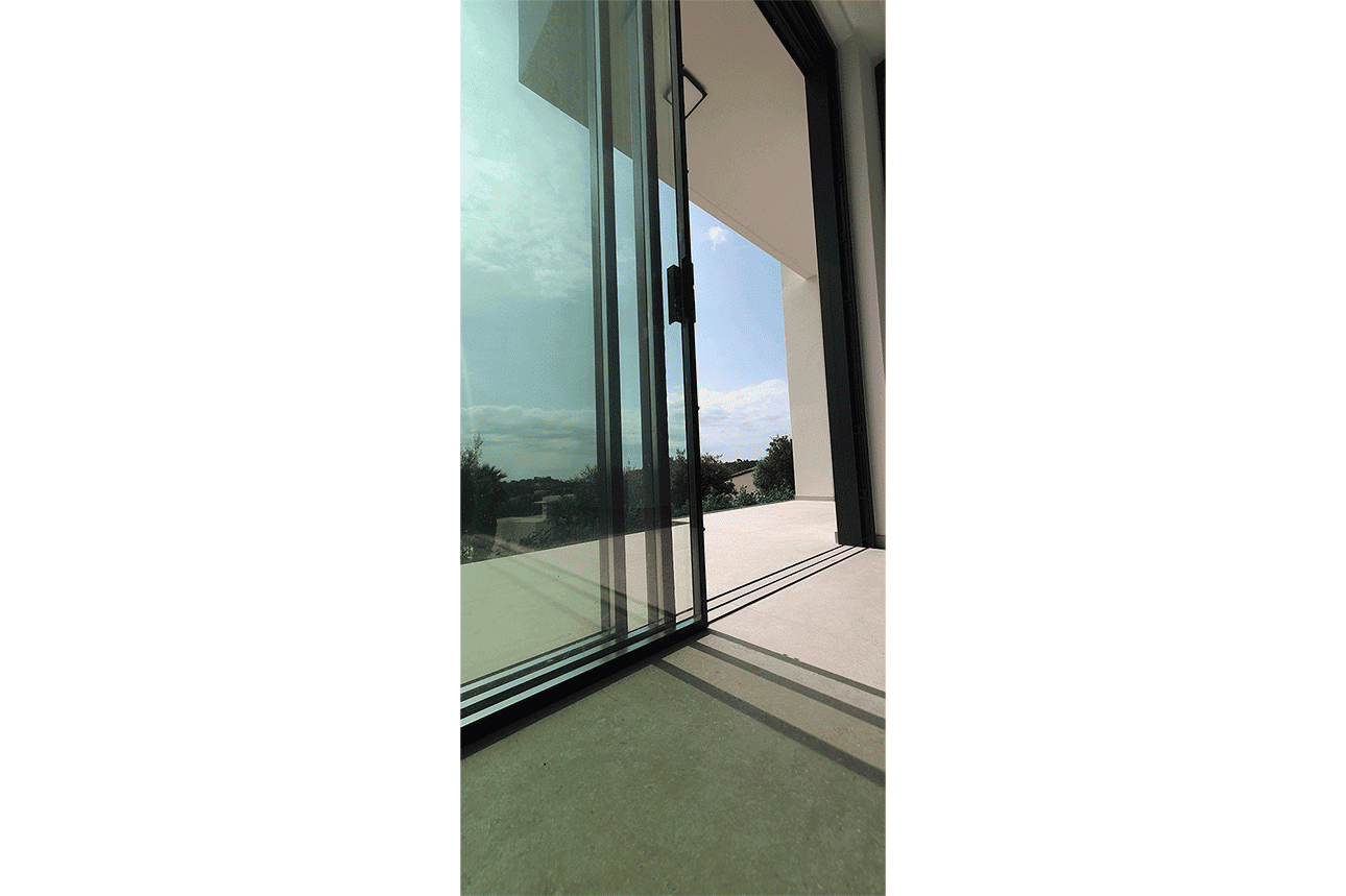 Ventanas minimalistas en Girona
