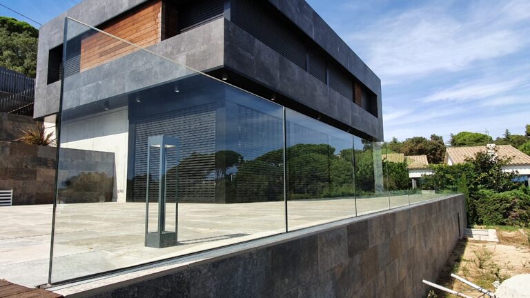 Barandillas de cristal en Girona
