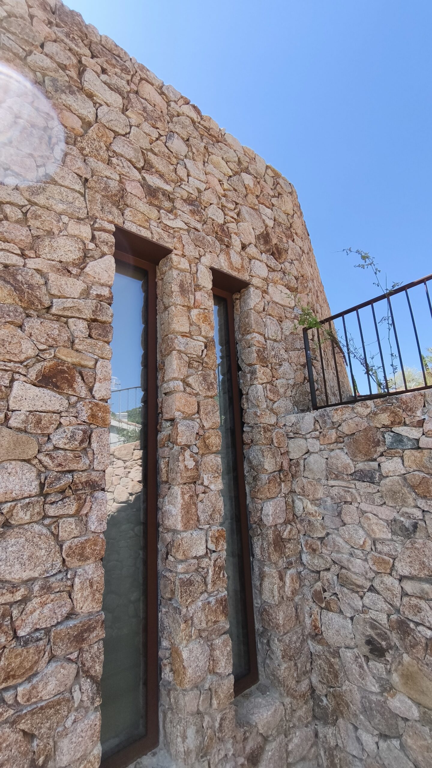 carpintería de acero corten en Begur